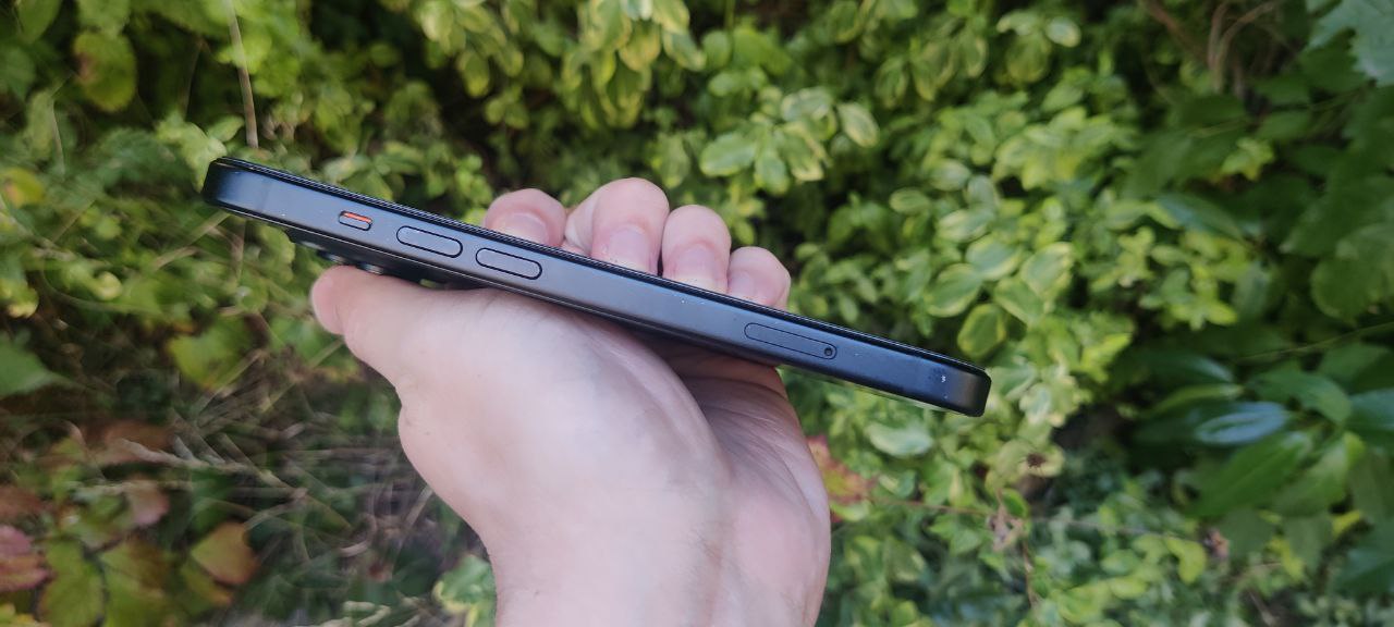 iPhone 15 photo 4